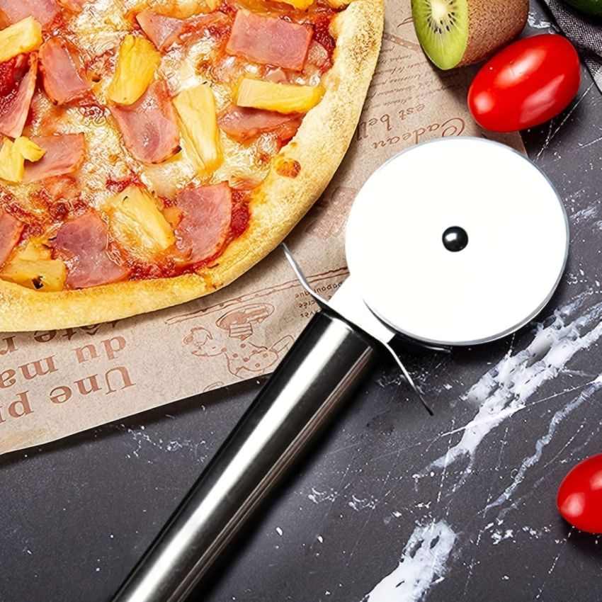 Stainless Steel Pizza Cutter Wheel – Sharp Rotating Blade with Ergonomic Handle, Heavy-Duty Pizza Slicer for Precise Cutting, Durable Kitchen Tool for Home & Professional Baking